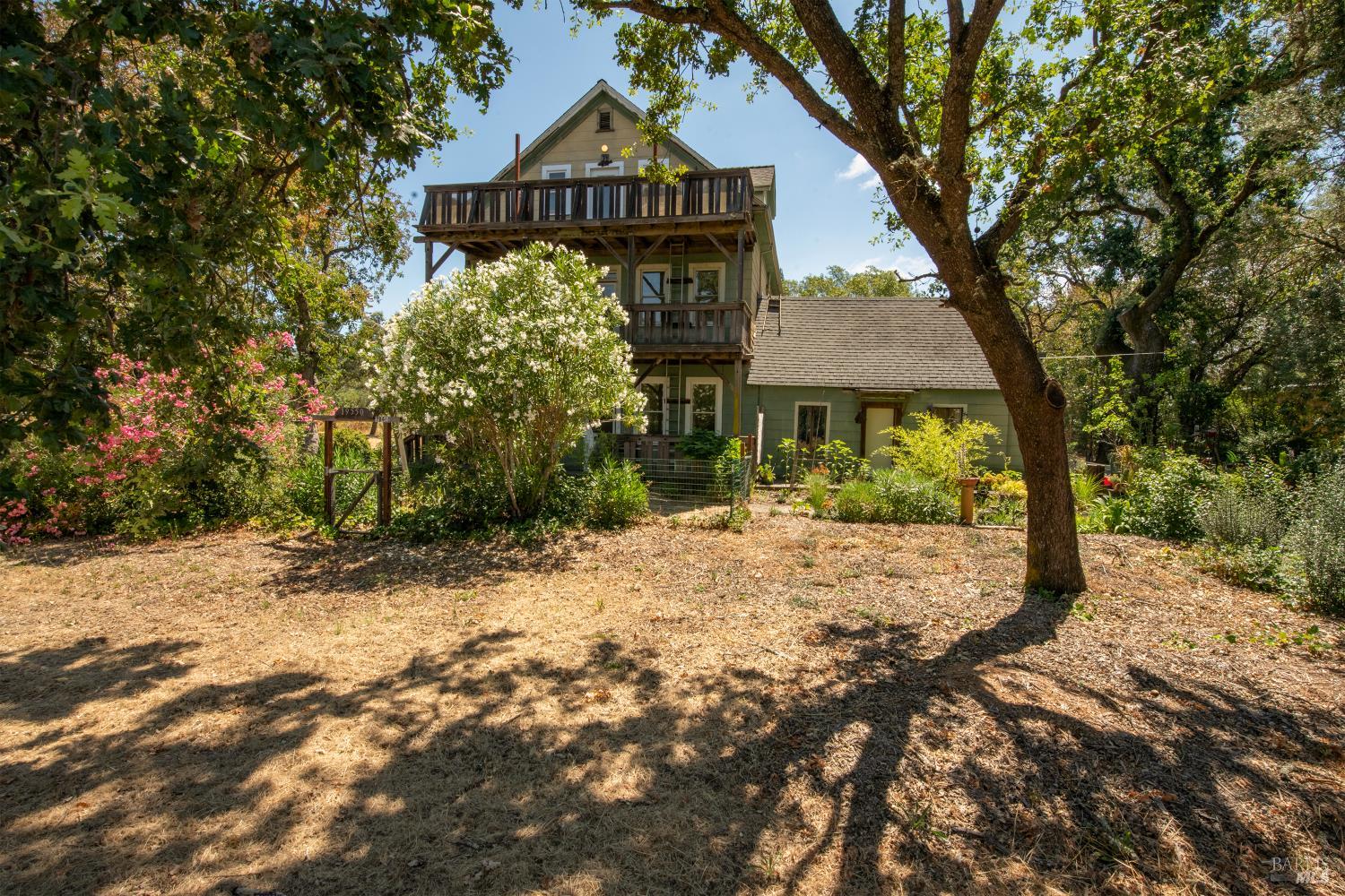 19550 8th Street E Sonoma CA 95476