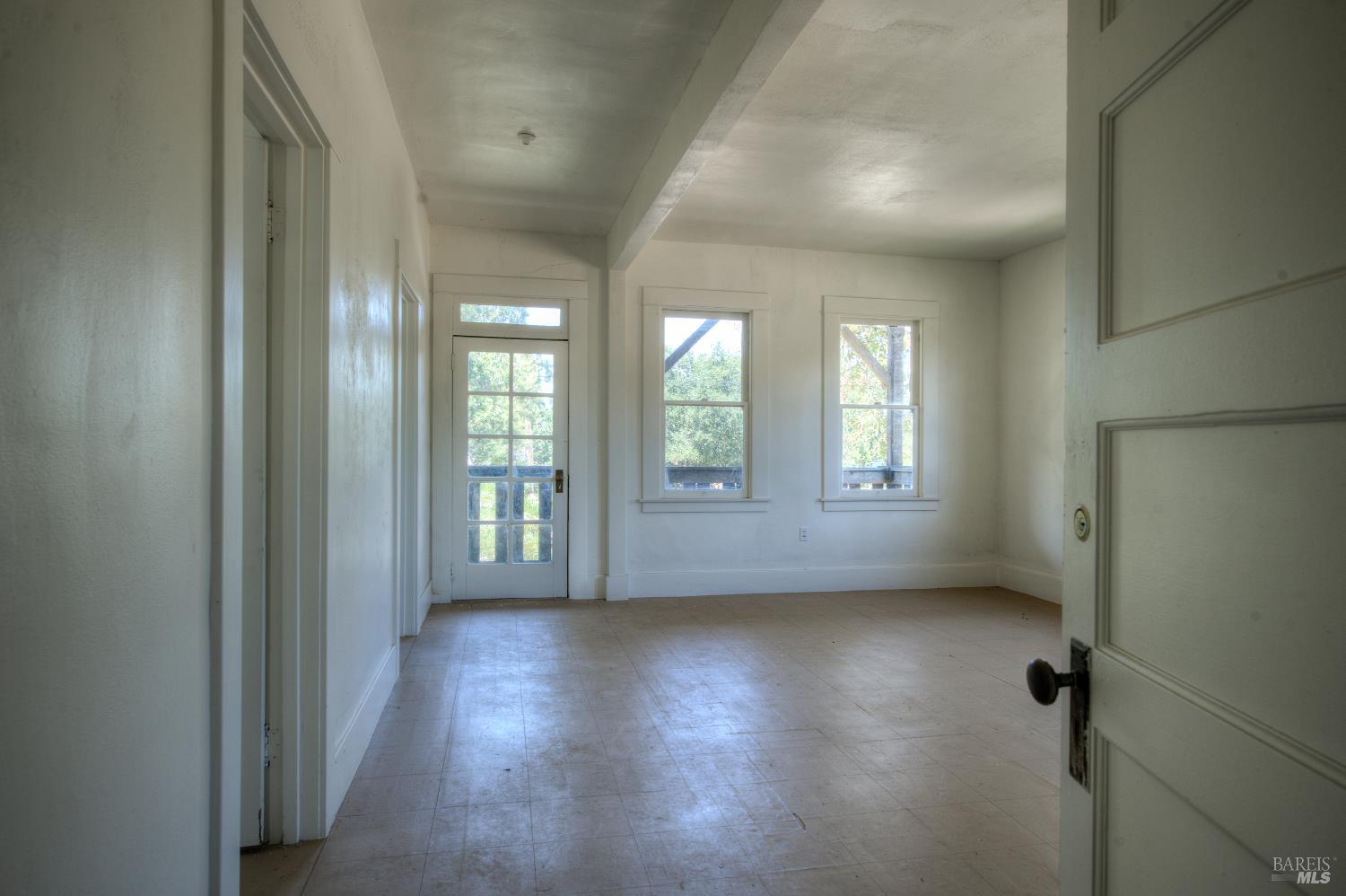 19550 8th Street E Sonoma CA 95476