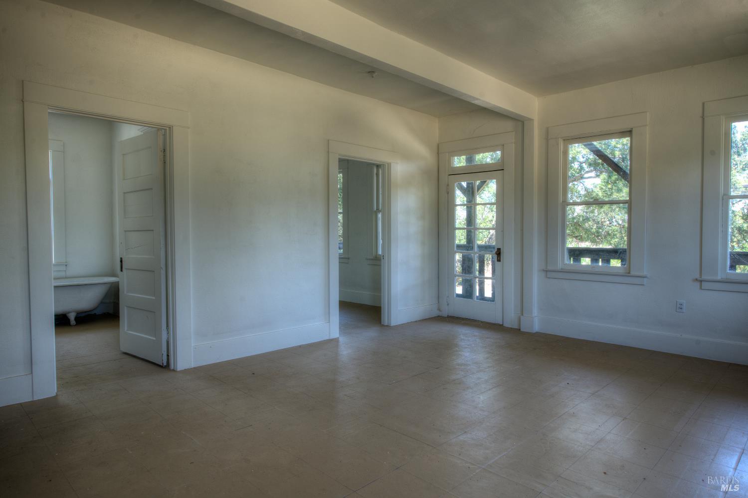 19550 8th Street E Sonoma CA 95476