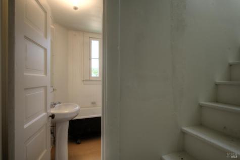 19550 8th Street E Sonoma CA 95476