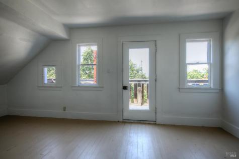 19550 8th Street E Sonoma CA 95476