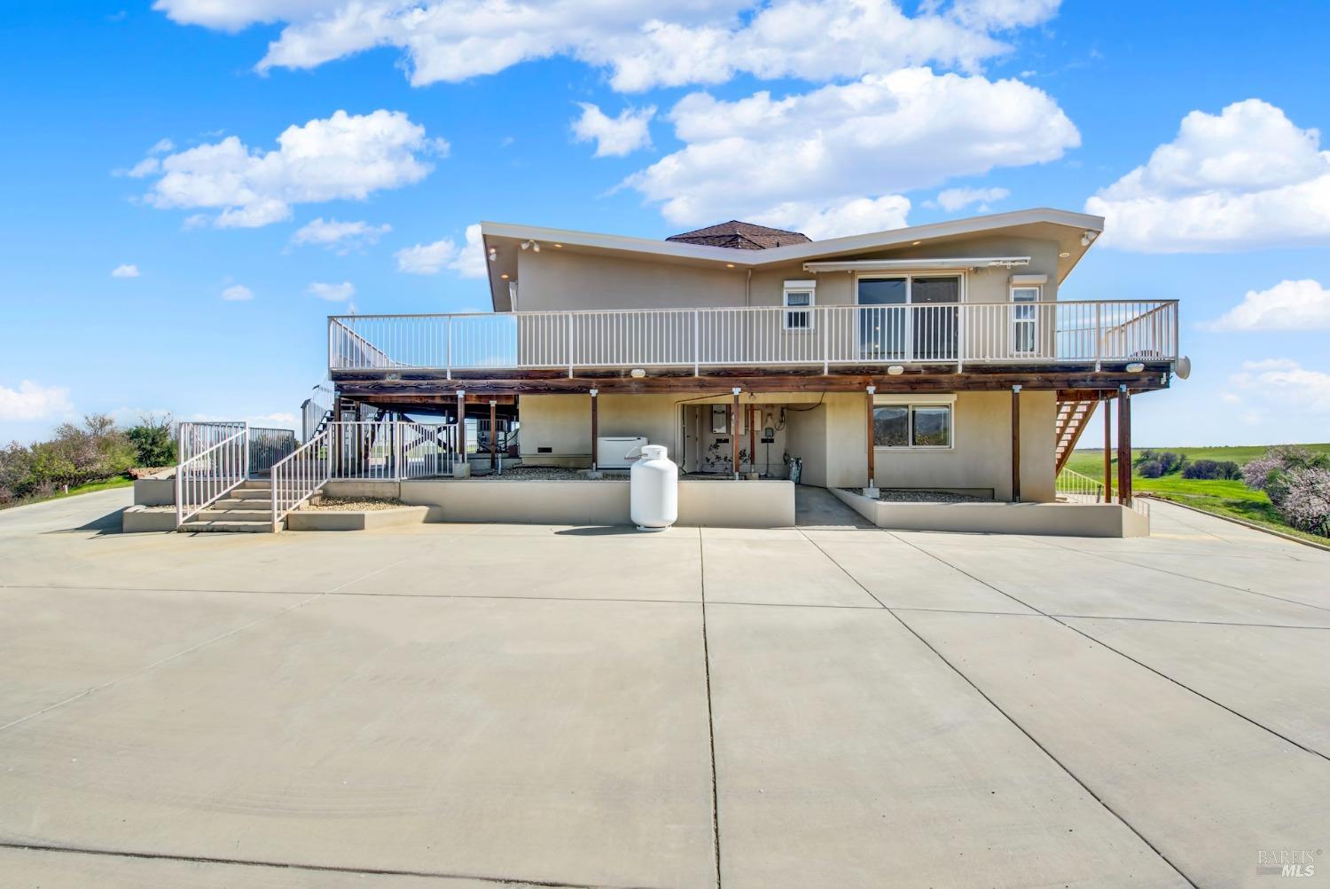 8560 Holmes Lane Winters CA 95694