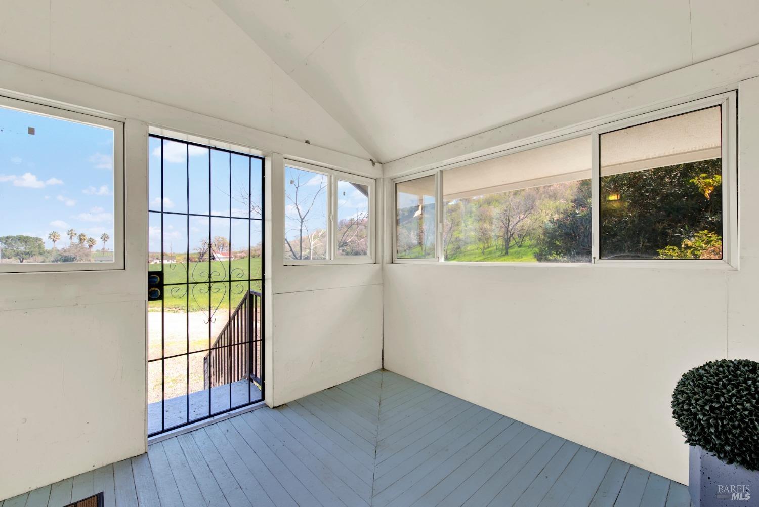 8560 Holmes Lane Winters CA 95694