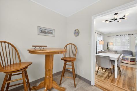 327 Vallejo Street Petaluma CA 94952