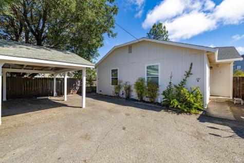 327 Vallejo Street Petaluma CA 94952
