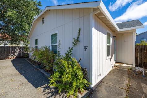 327 Vallejo Street Petaluma CA 94952