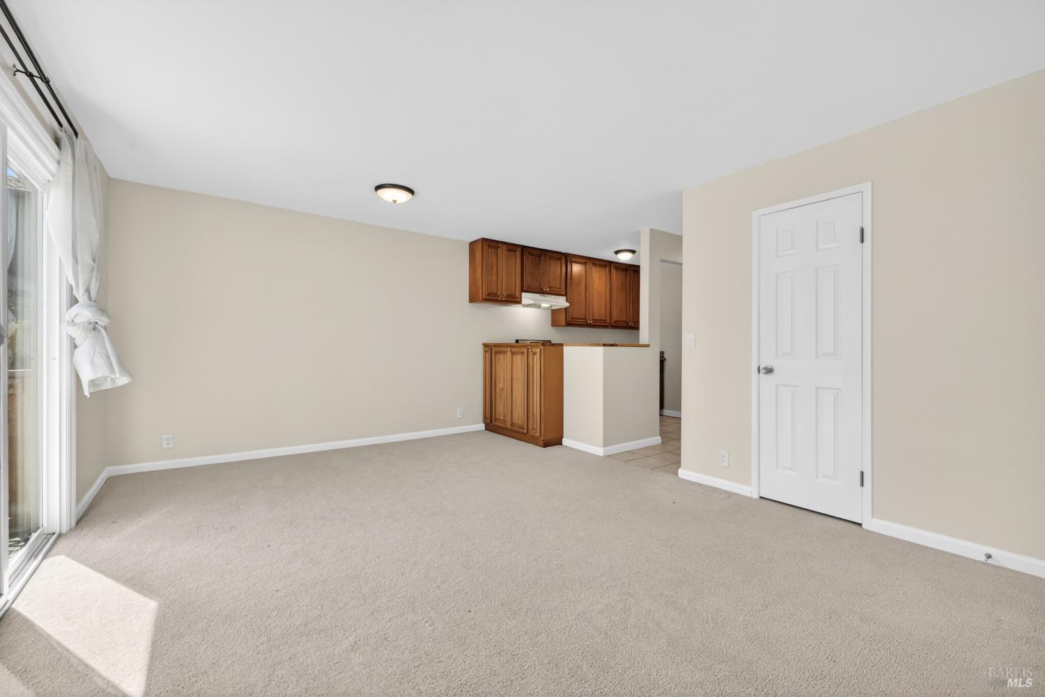 327 Vallejo Street Petaluma CA 94952