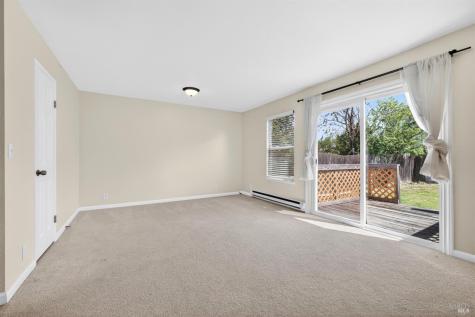 327 Vallejo Street Petaluma CA 94952