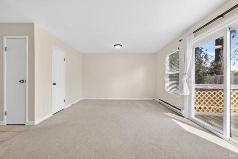 327 Vallejo Street Petaluma CA 94952