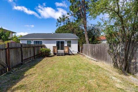 327 Vallejo Street Petaluma CA 94952