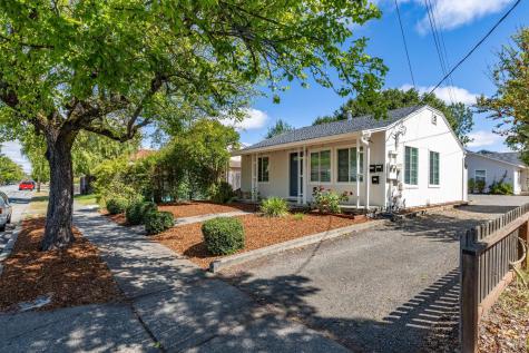 327 Vallejo Street Petaluma CA 94952