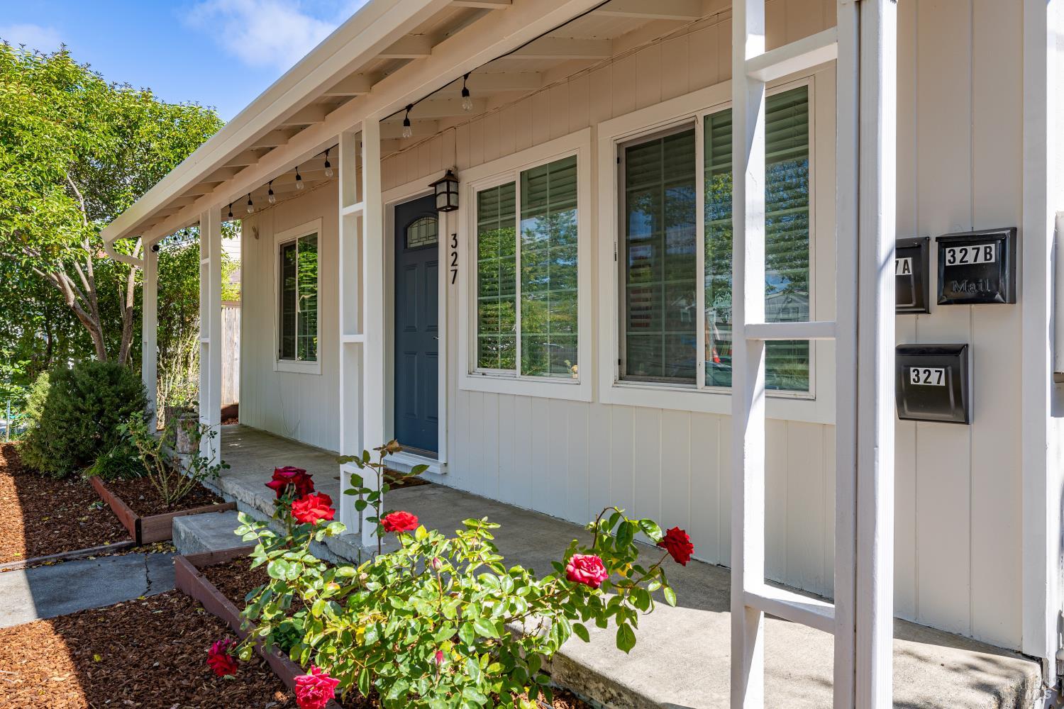 327 Vallejo Street Petaluma CA 94952