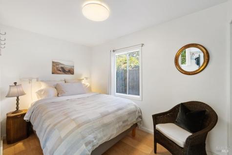 40-42 Arenal Avenue Stinson Beach CA 94970