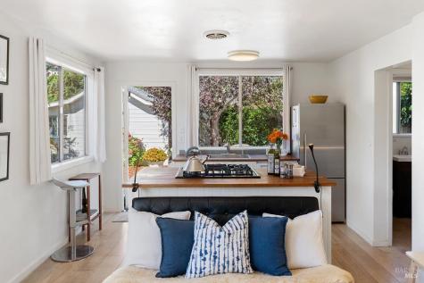 40-42 Arenal Avenue Stinson Beach CA 94970