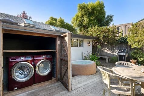 40-42 Arenal Avenue Stinson Beach CA 94970