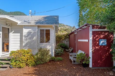 40-42 Arenal Avenue Stinson Beach CA 94970