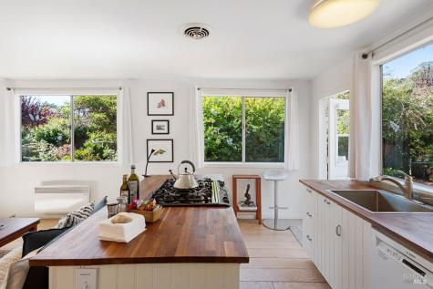 40-42 Arenal Avenue Stinson Beach CA 94970