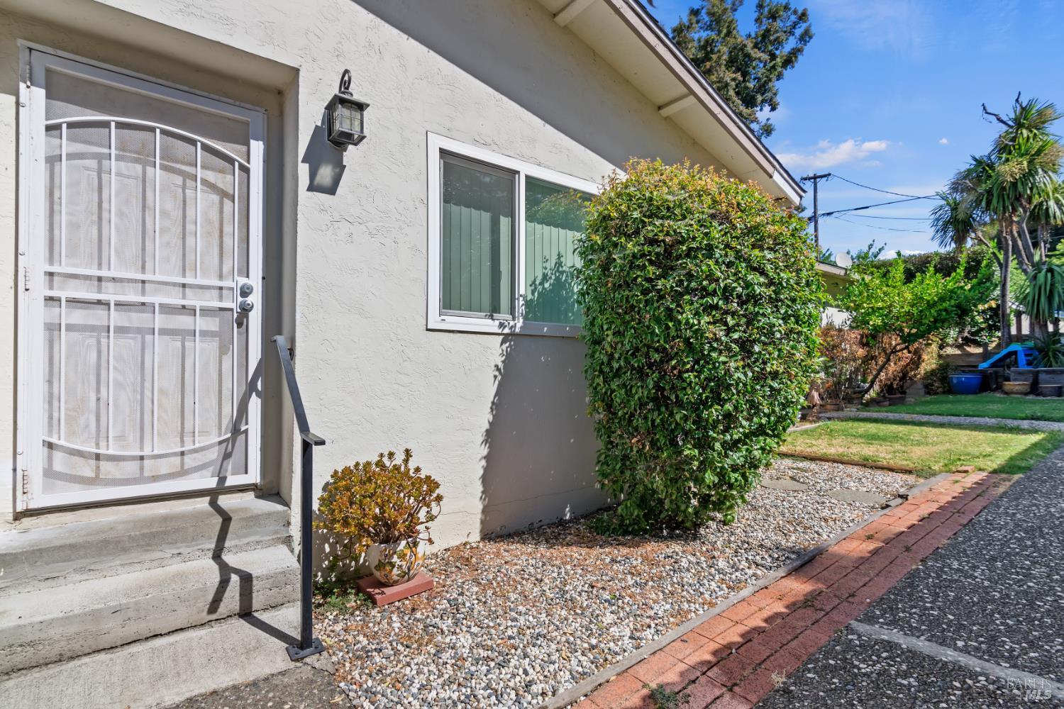434-438 E H Street Benicia CA 94510