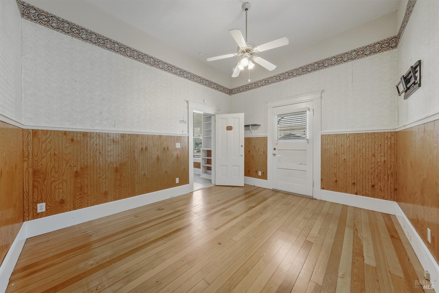 150 Clearlake Avenue Lakeport CA 95453