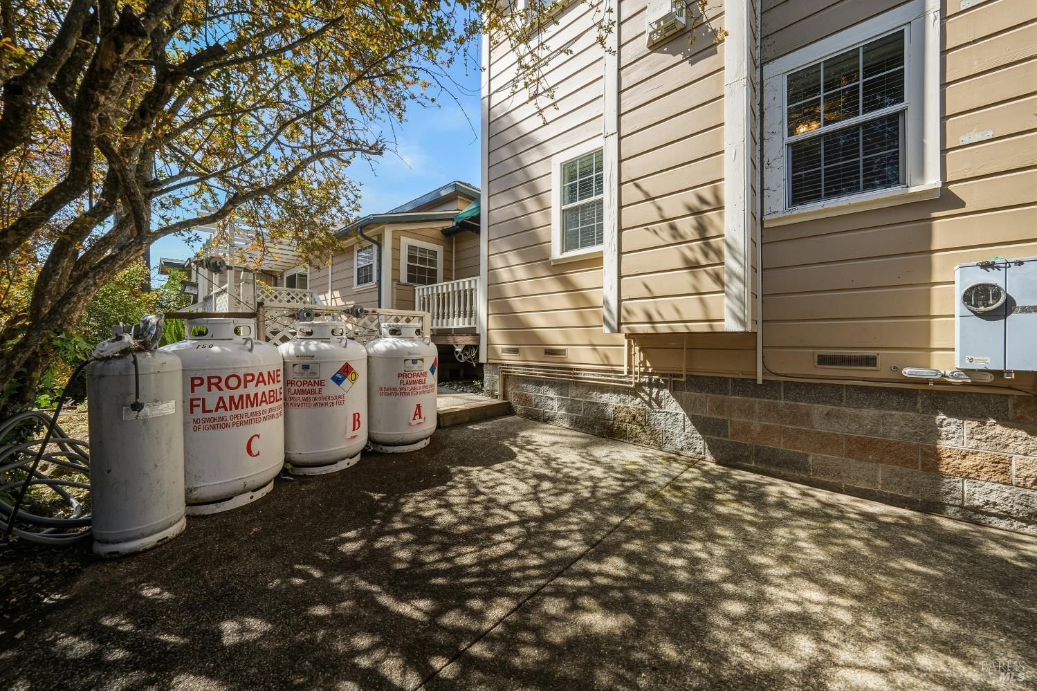 150 Clearlake Avenue Lakeport CA 95453