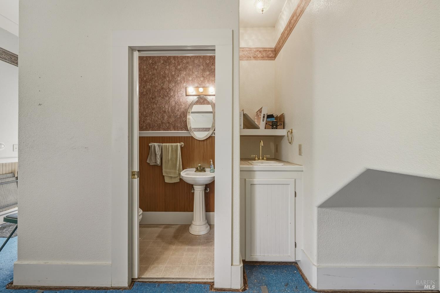 150 Clearlake Avenue Lakeport CA 95453
