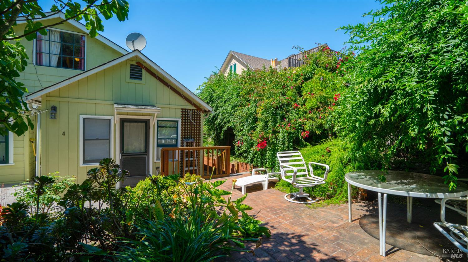 1348 Grand Avenue San Rafael CA 94901