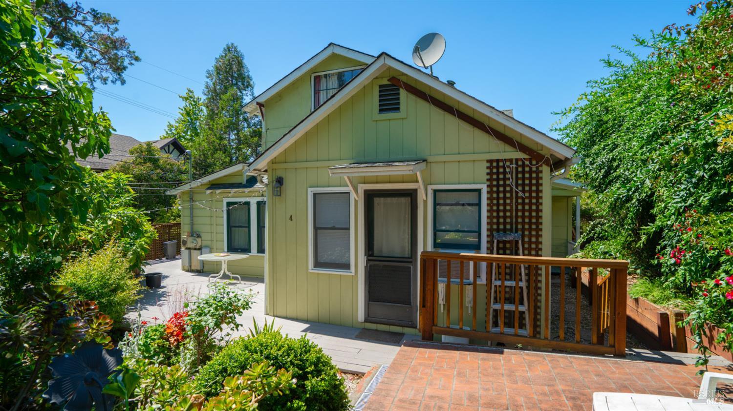 1348 Grand Avenue San Rafael CA 94901