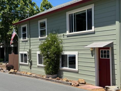 16352 5th Street Guerneville CA 95446