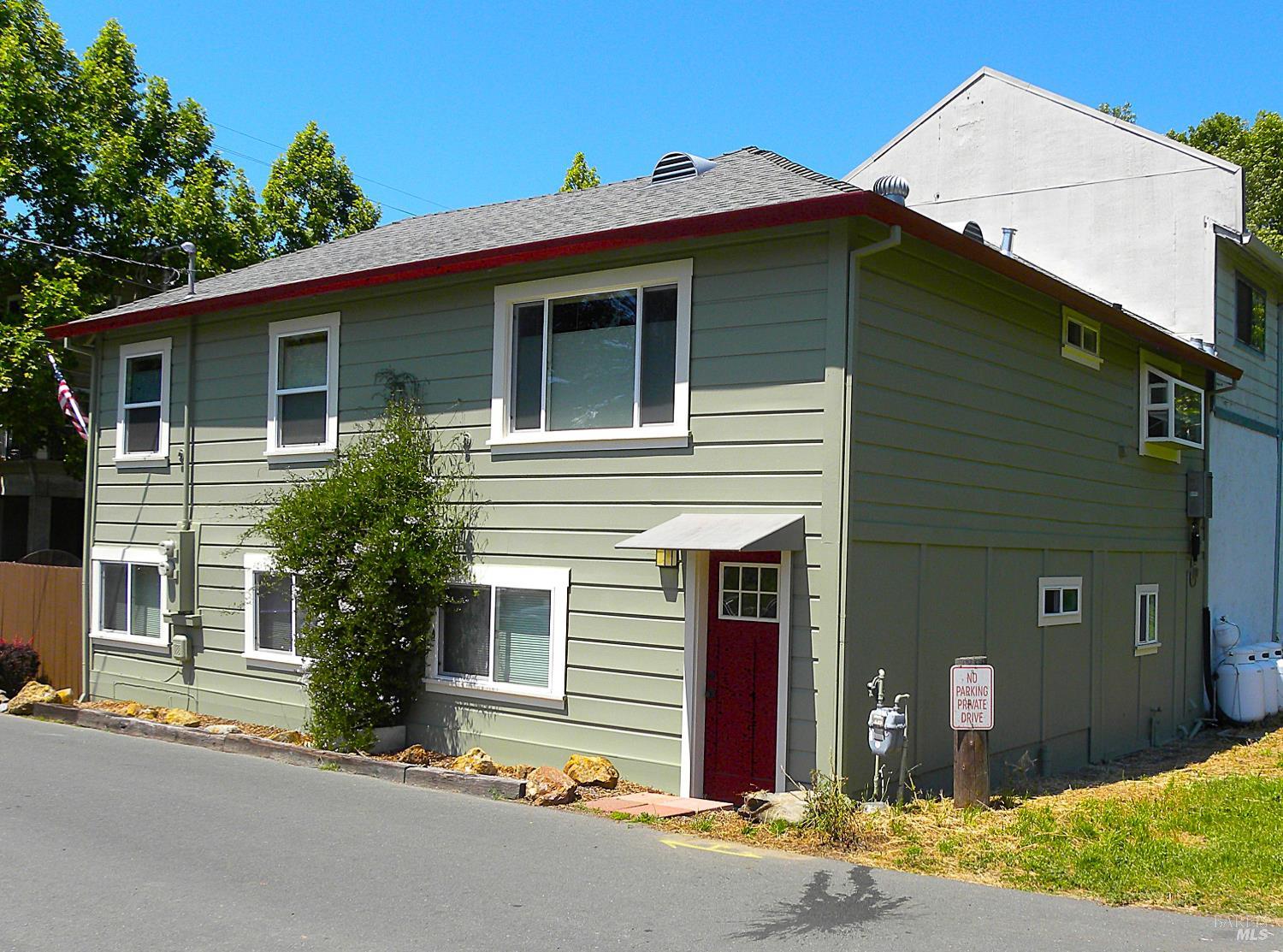 16352 5th Street Guerneville CA 95446