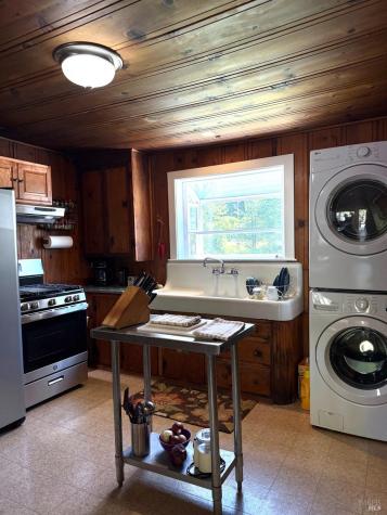 16352 5th Street Guerneville CA 95446