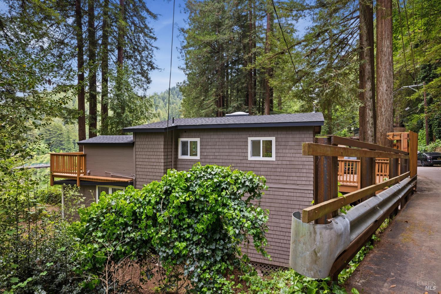 21498 Starrett Hill Road Monte Rio CA 95462