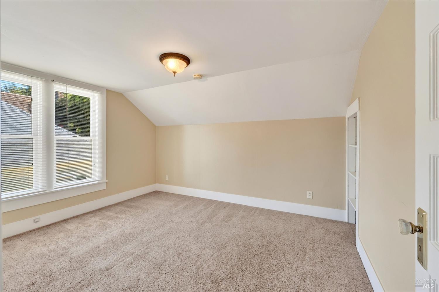 476 Sonoma Avenue Santa Rosa CA 95401