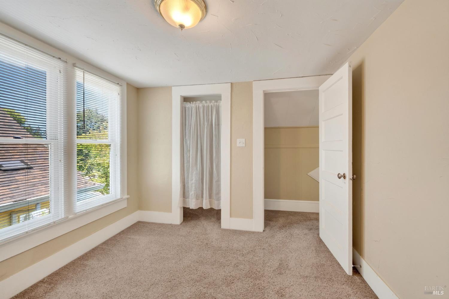 476 Sonoma Avenue Santa Rosa CA 95401