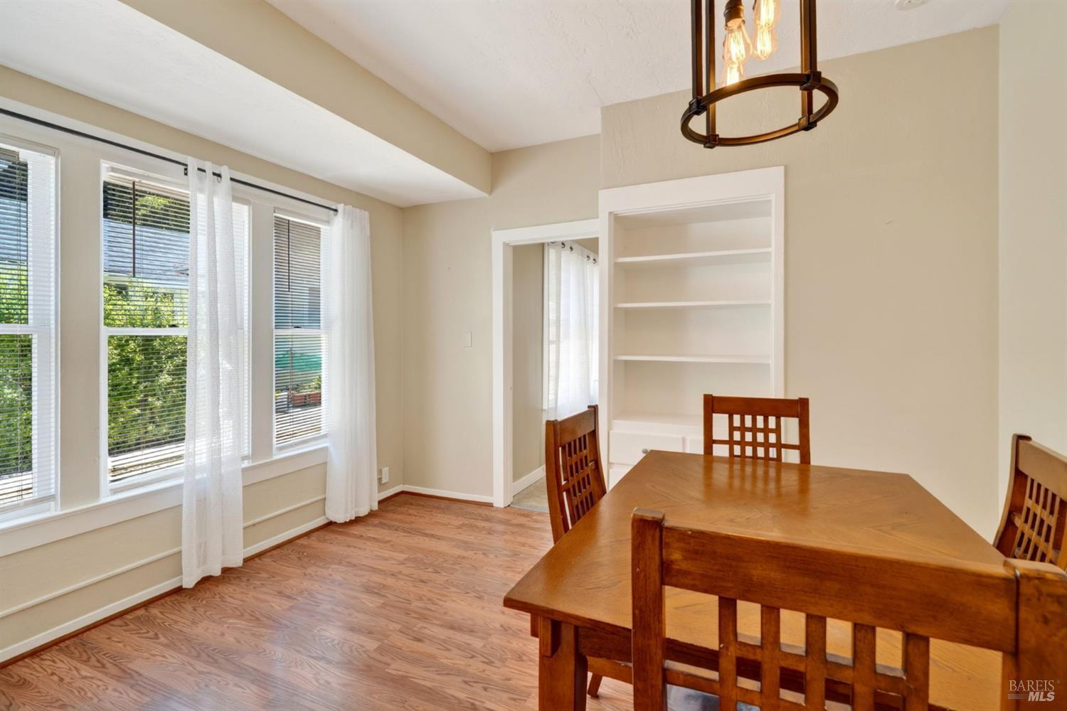 476 Sonoma Avenue Santa Rosa CA 95401