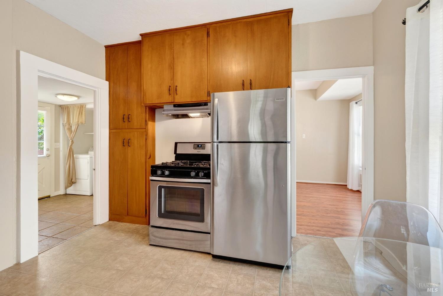 476 Sonoma Avenue Santa Rosa CA 95401