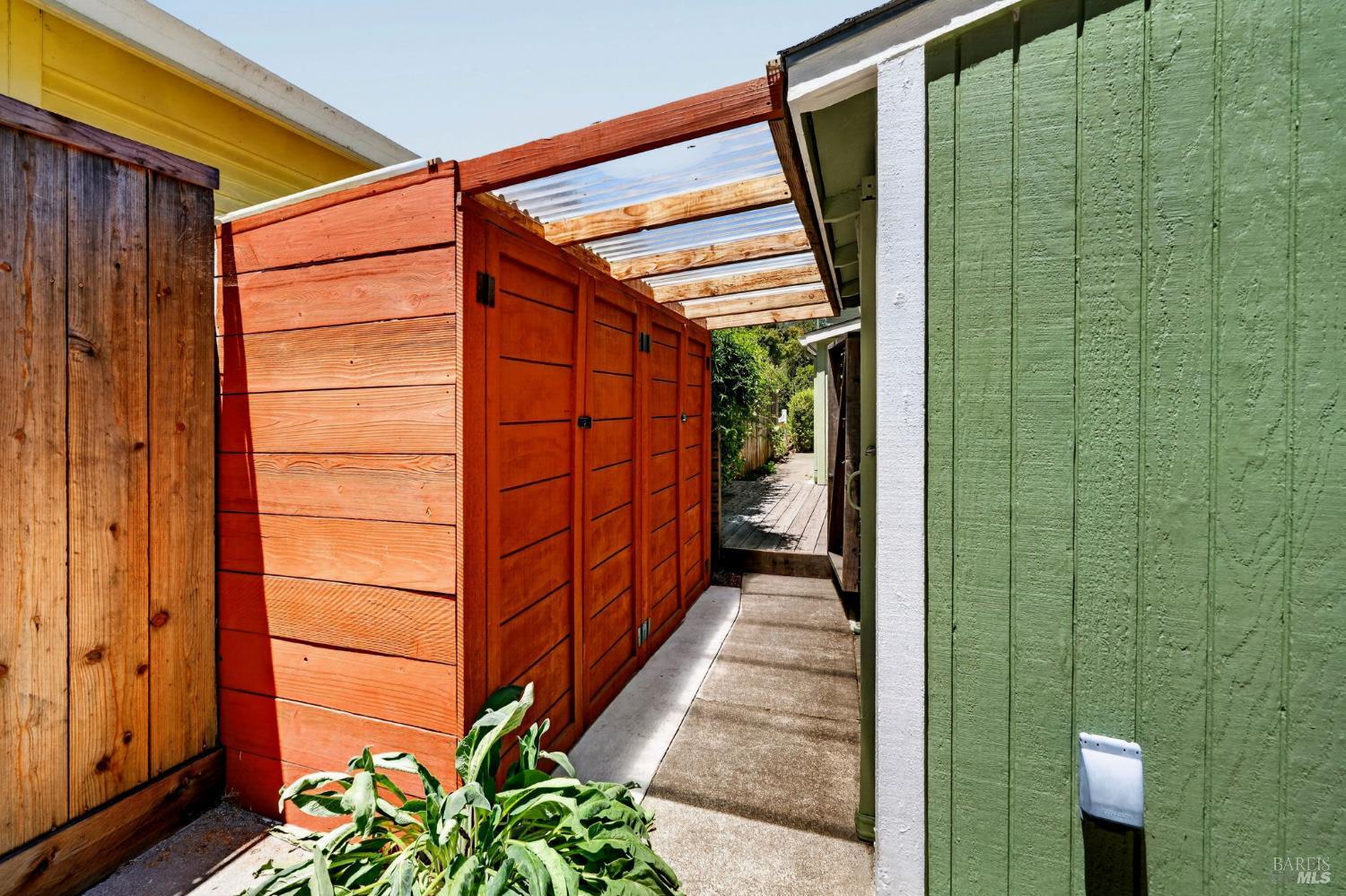 476 Sonoma Avenue Santa Rosa CA 95401