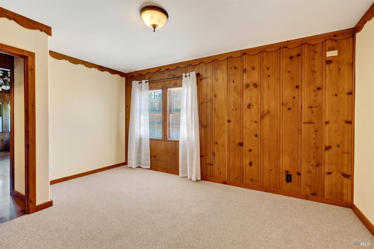 476 Sonoma Avenue Santa Rosa CA 95401