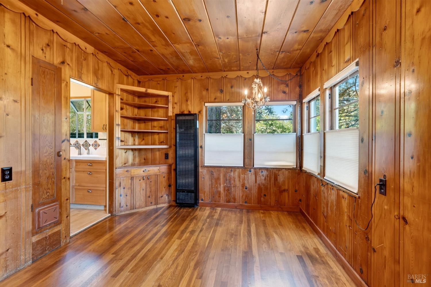 476 Sonoma Avenue Santa Rosa CA 95401