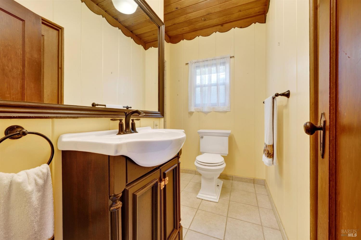 476 Sonoma Avenue Santa Rosa CA 95401