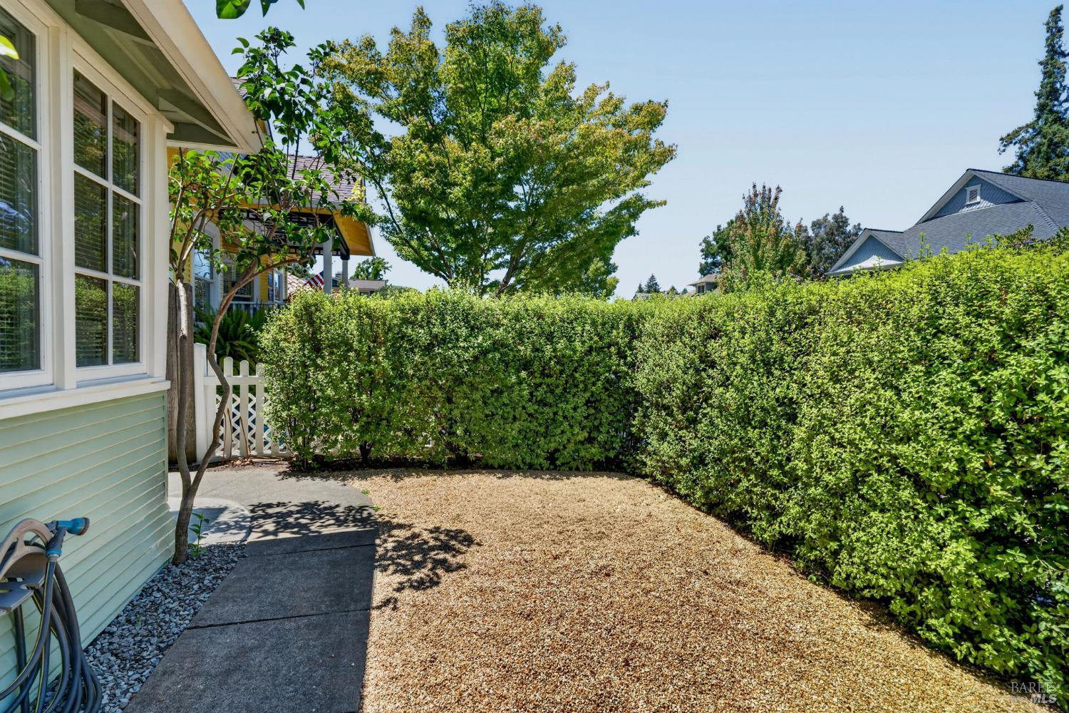 476 Sonoma Avenue Santa Rosa CA 95401