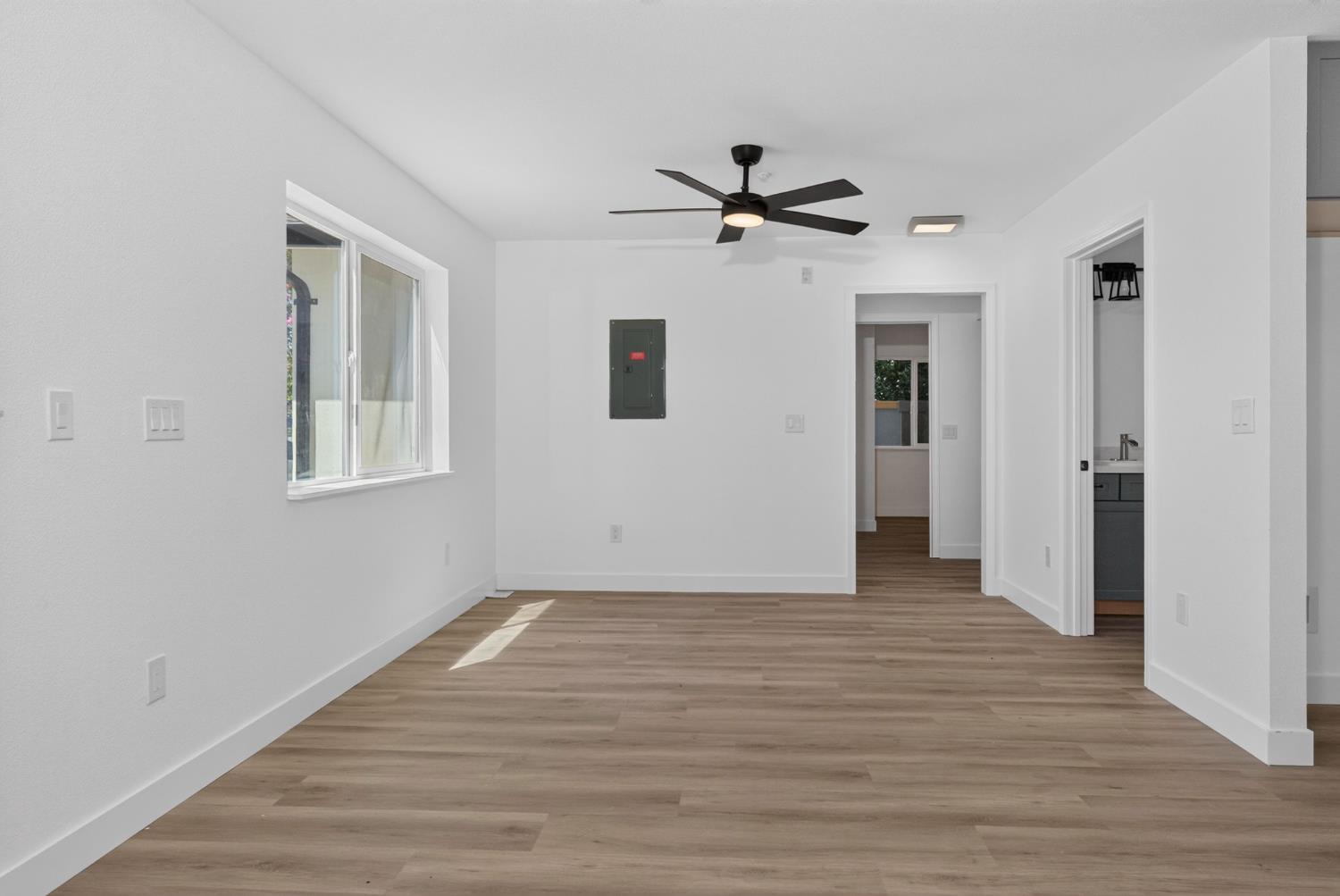 423-427 E Lodi Avenue Lodi CA 95240