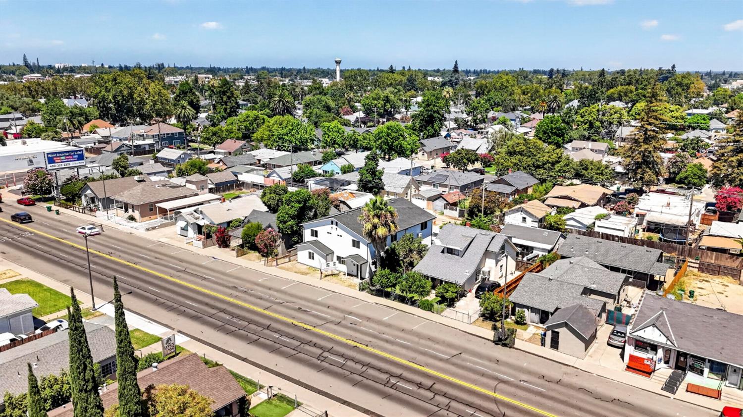 423-427 E Lodi Avenue Lodi CA 95240