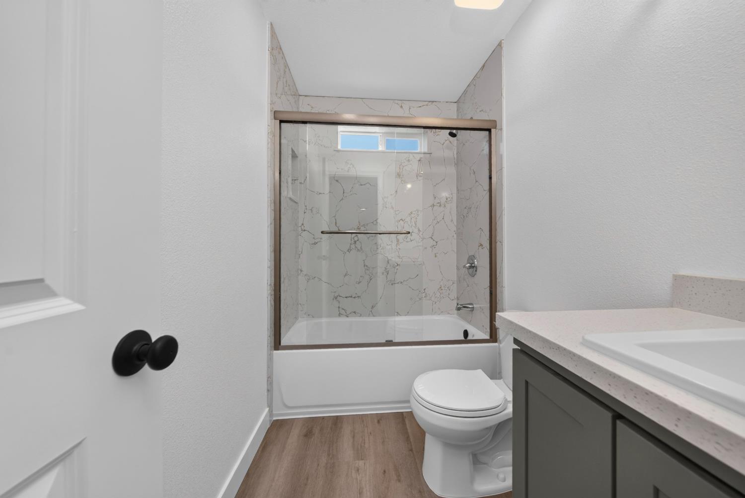 423-427 E Lodi Avenue Lodi CA 95240