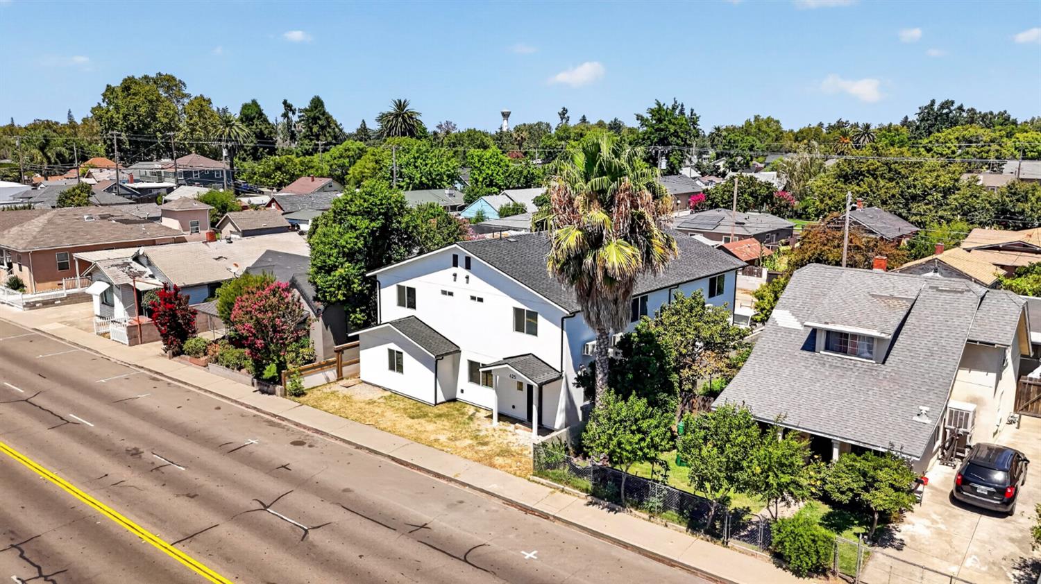 423-427 E Lodi Avenue Lodi CA 95240