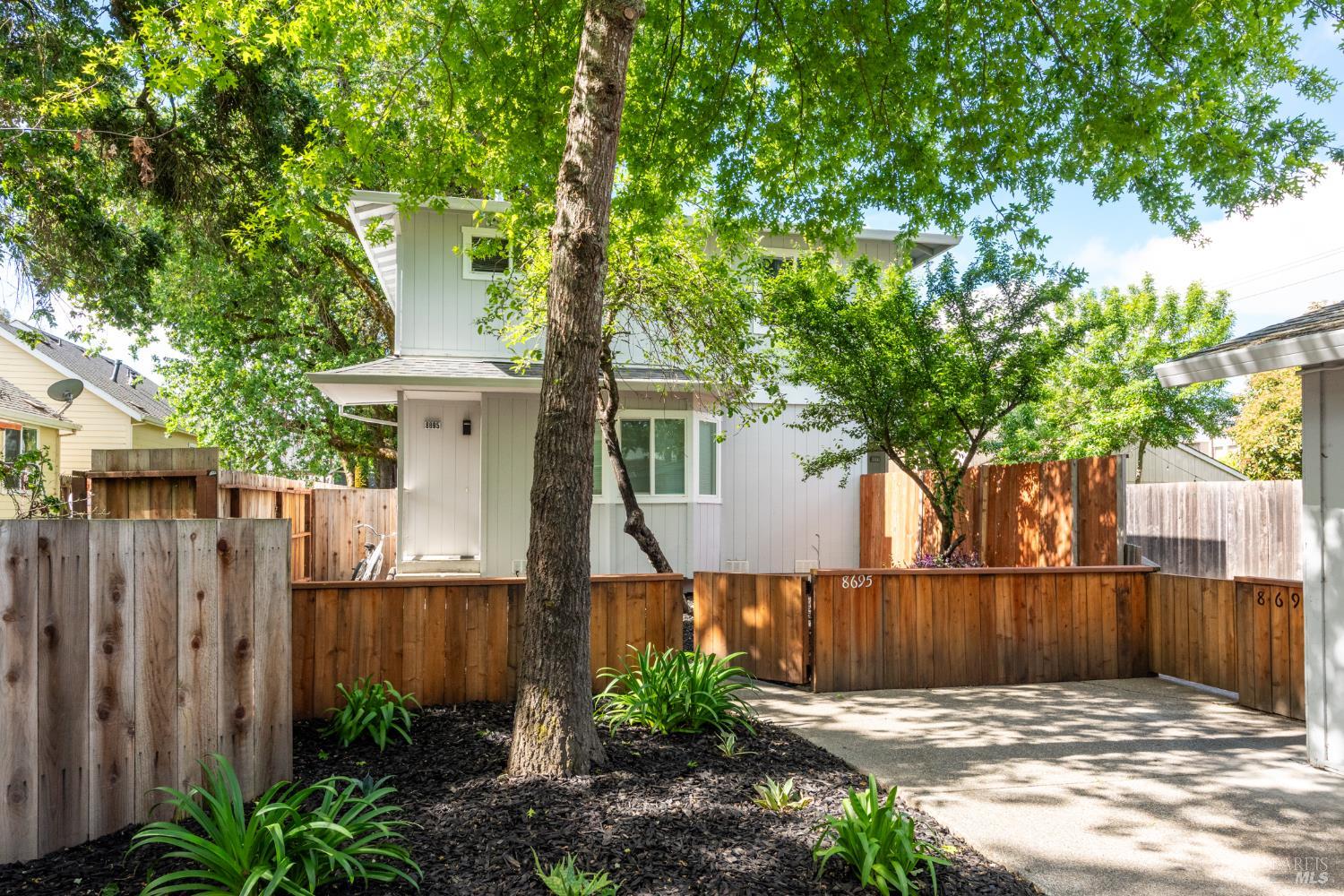 8690 Old Redwood Highway Windsor CA 95492