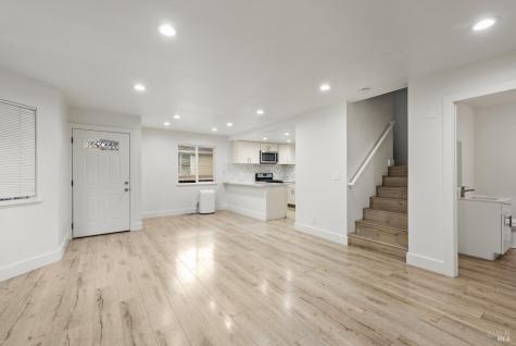 8690 Old Redwood Highway Windsor CA 95492