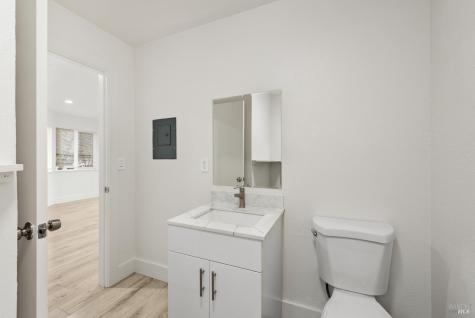 8690 Old Redwood Highway Windsor CA 95492