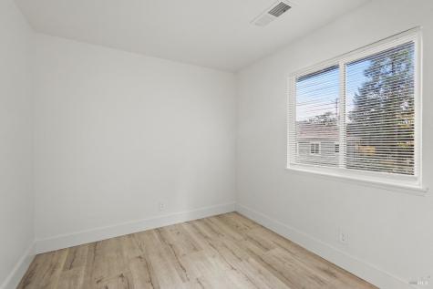 8690 Old Redwood Highway Windsor CA 95492