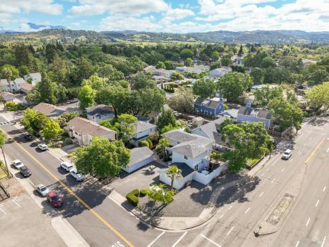 8690 Old Redwood Highway Windsor CA 95492