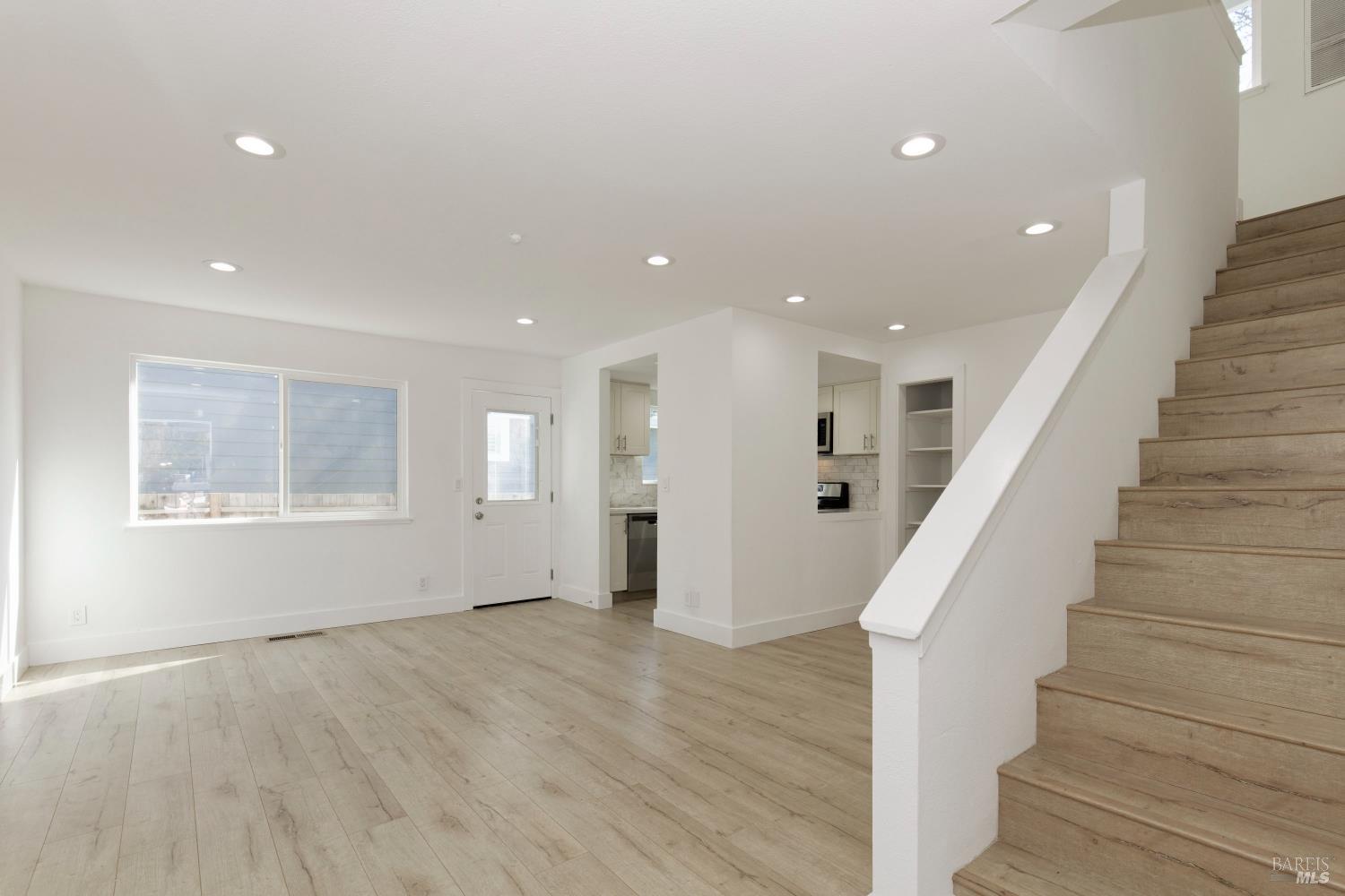 8690 Old Redwood Highway Windsor CA 95492